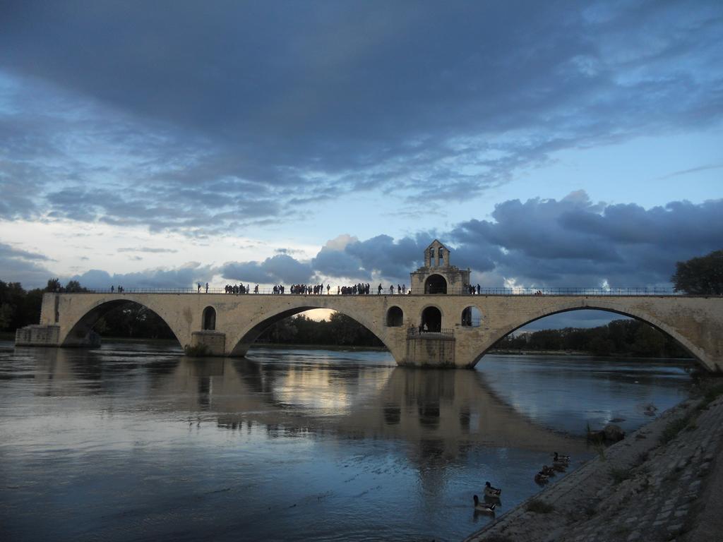 Hotel Kyriad Cap Sud Avignon Luaran gambar