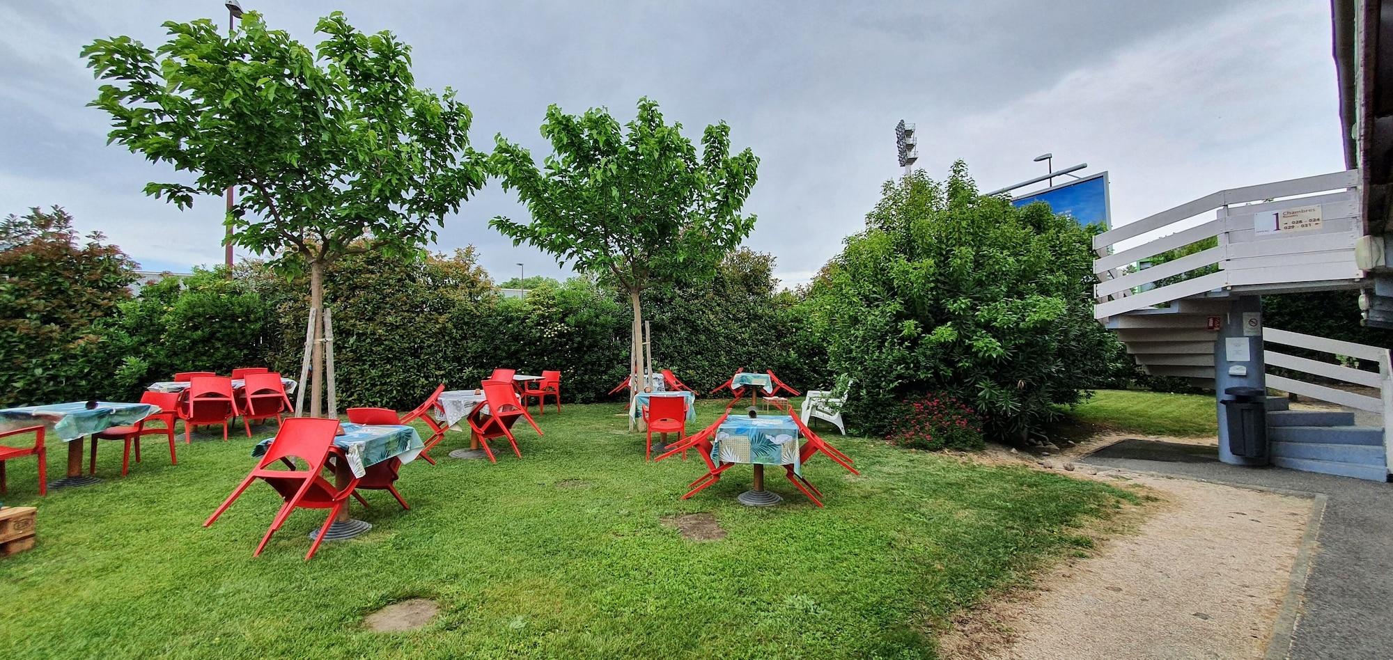 Hotel Kyriad Cap Sud Avignon Luaran gambar