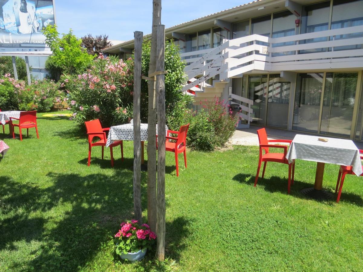Hotel Kyriad Cap Sud Avignon Luaran gambar